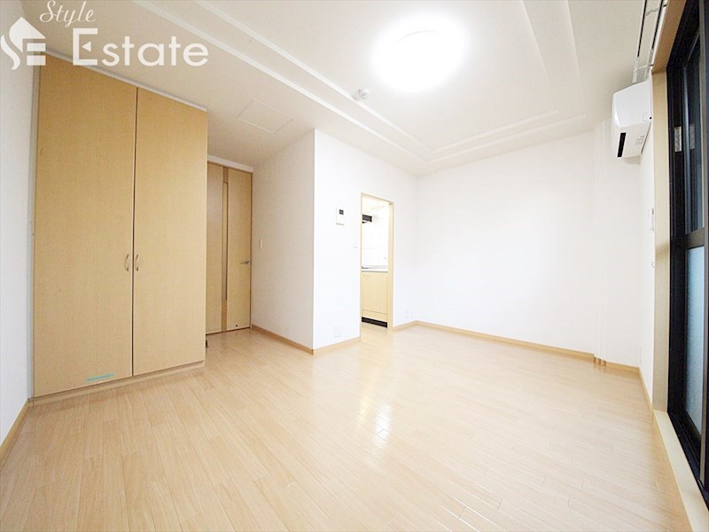 居室・リビング　内装