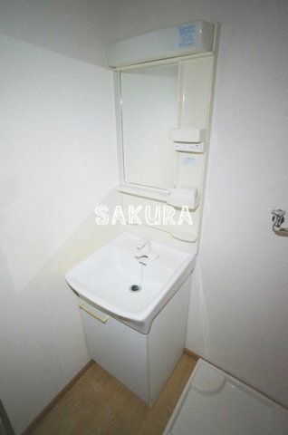 洗面設備　忙しい朝には欠かせない洗面所です♪