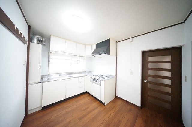 居室・リビング　広々リビング