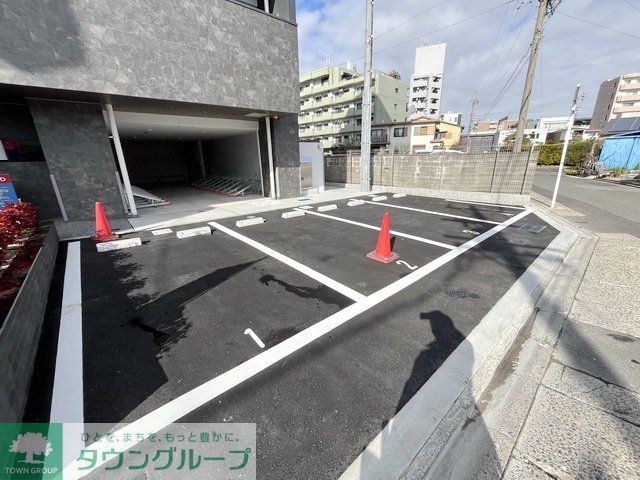 駐車場　駐車場