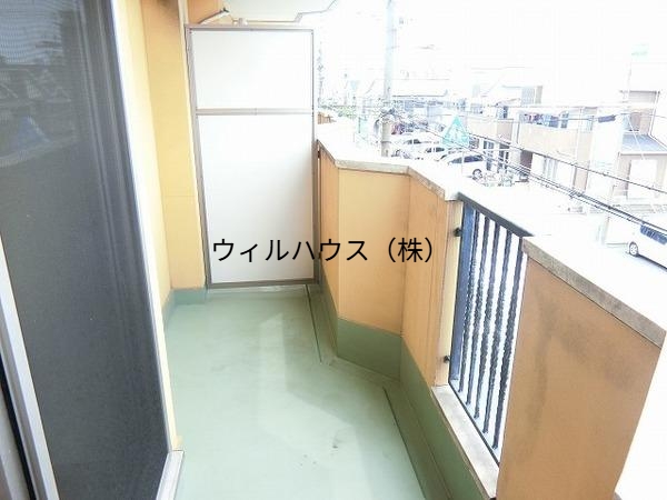 バルコニー　広々としたバルコニー！