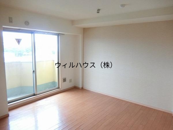 居室・リビング　広々リビング！