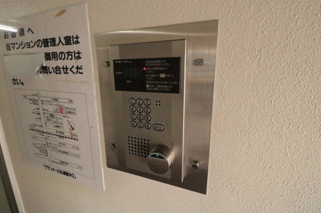 その他共有部分　オートロックで安心♪