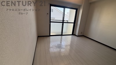 居室・リビング　東向き6帖の洋室です♪