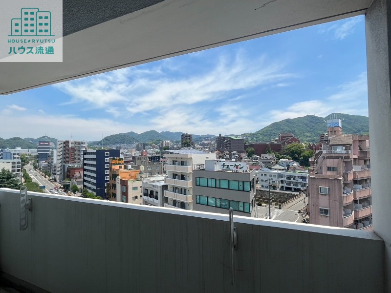 バルコニー　写真は別号室です。