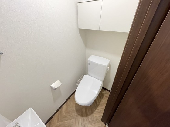 トイレ　※別部屋の写真です