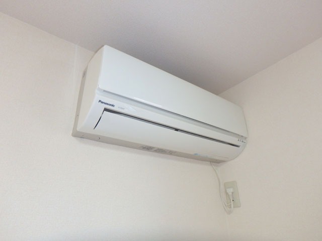 その他設備　エアコン付きで夏も冬も快適♪