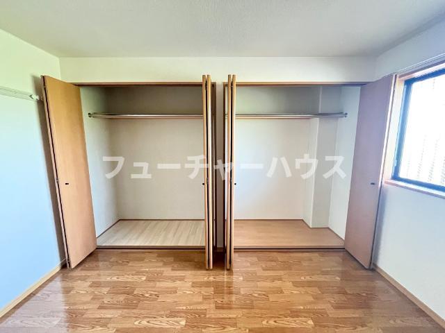 収納　クローゼット