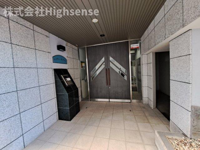 エントランス　清潔なエントランスです
