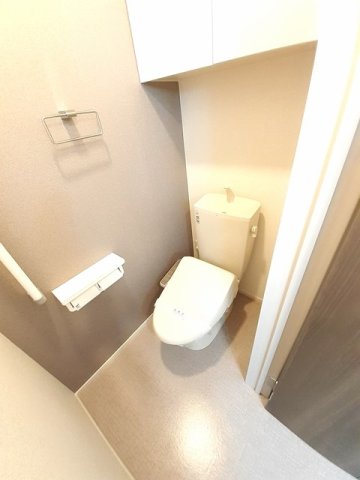 トイレ　清潔感のあるトイレです