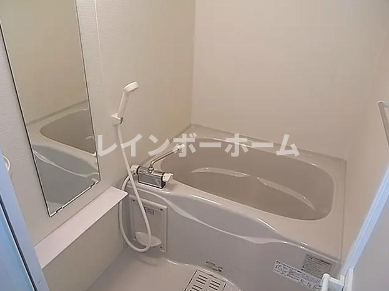 バス・シャワールーム　※別部屋参照写真となります。