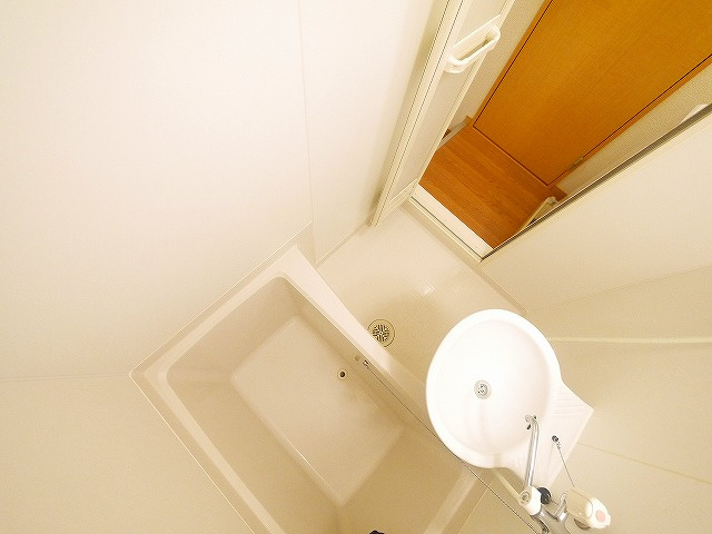 その他設備　コンパクトで使いやすい洗面スペース