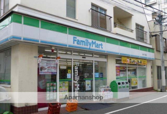 コンビニ　ファミリーマート佐野久下目黒店（コンビニ）まで216m