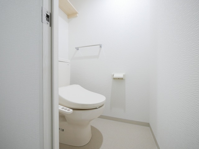 トイレ　トイレには人気のウォシュレットが設置されています！