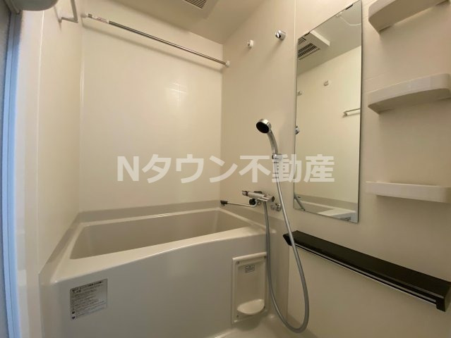 バス・シャワールーム　きれいなお風呂です