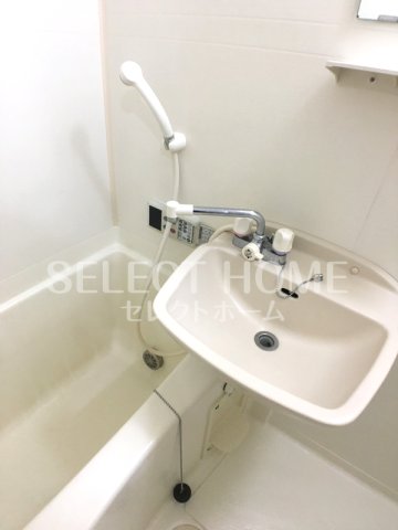 洗面設備　同型タイプ
