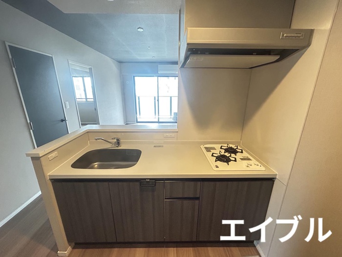 キッチン　同じ部屋タイプの別部屋の写真です。現況と異なる場合は現況を優
