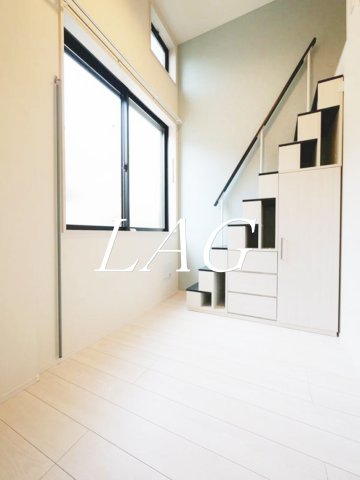 居室・リビング　洋室のお部屋です。