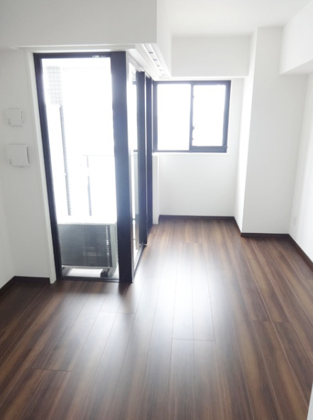 その他部屋・スペース　【南西向きで明るいお部屋♪】気分も明るく新生活スタート！！