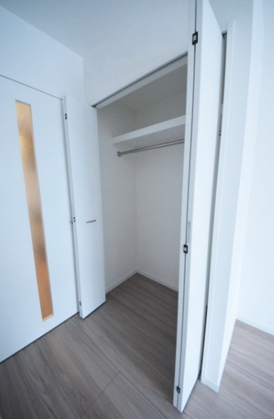 収納　【南西向きで明るいお部屋♪】気分も明るく新生活スタート！！