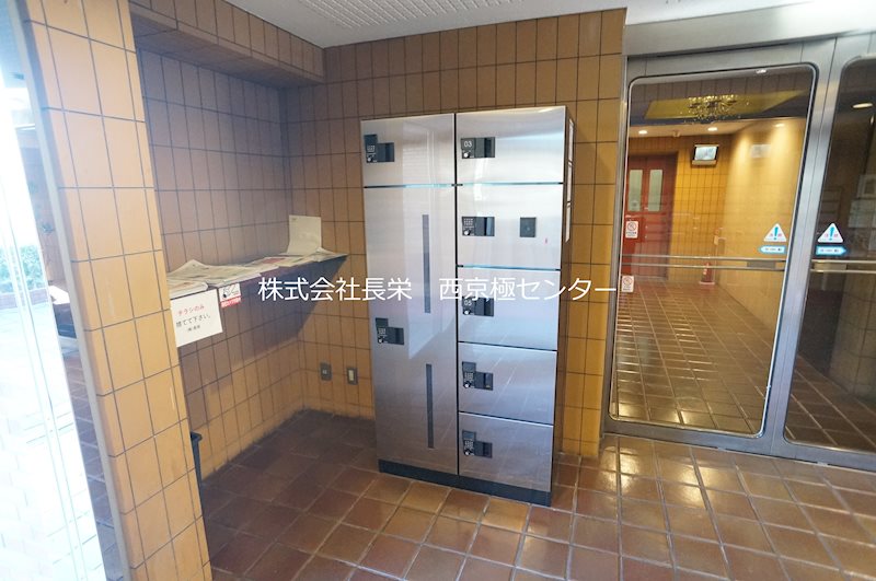 エントランス　便利な宅配BOX★