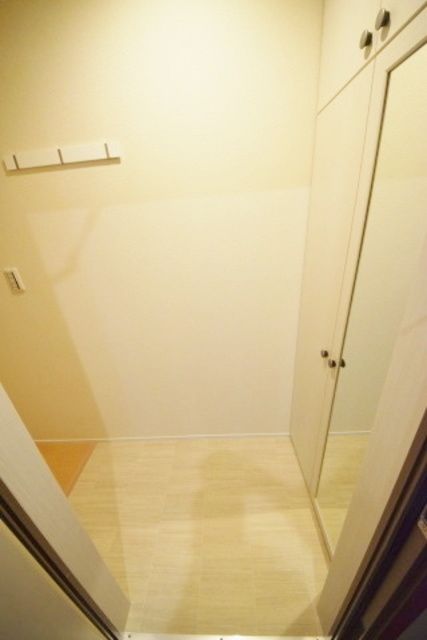 玄関　★お部屋探しは株式会社タウンハウジング東京まで★