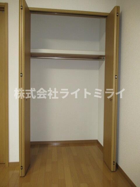 収納　?