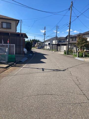 その他　前面道路（その他）まで0m