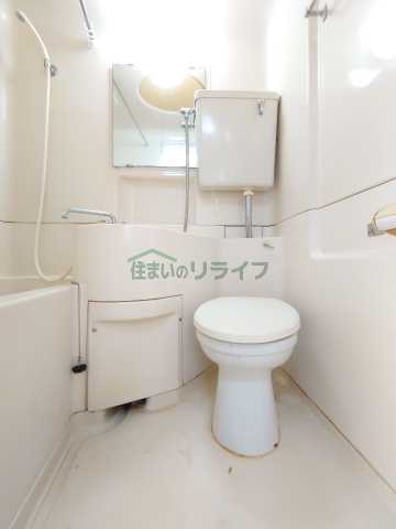 トイレ　メゾンセレステ