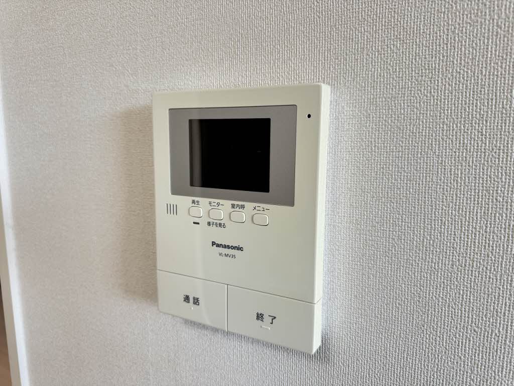 セキュリティ　※写真は同タイプのA202号室で、実際とは異なる場合がござい