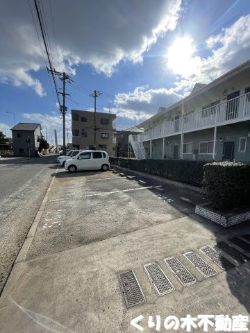 駐車場　駐車場があります
