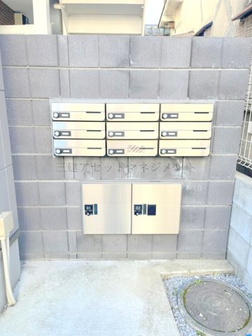 メルディア西新小岩5丁目の外観写真