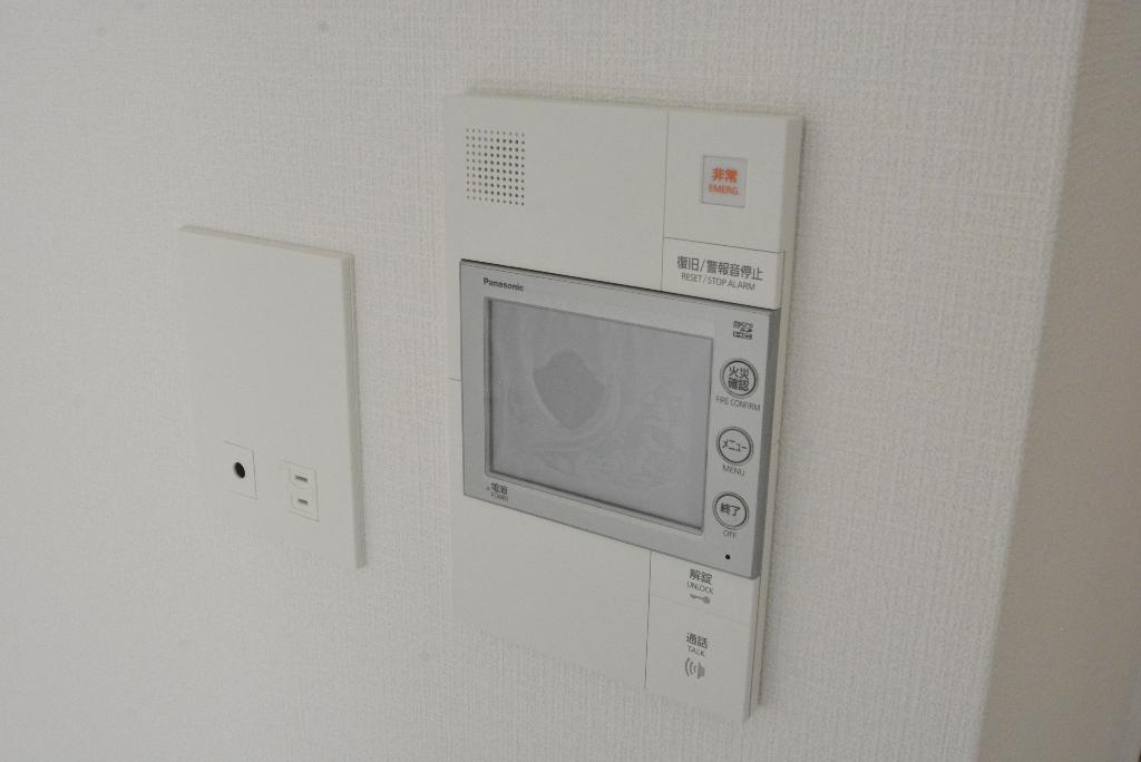 セキュリティ　カメラ付インターホン