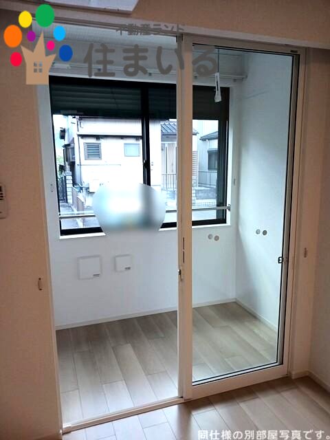 バルコニー　※写真は同社同型タイプとなります