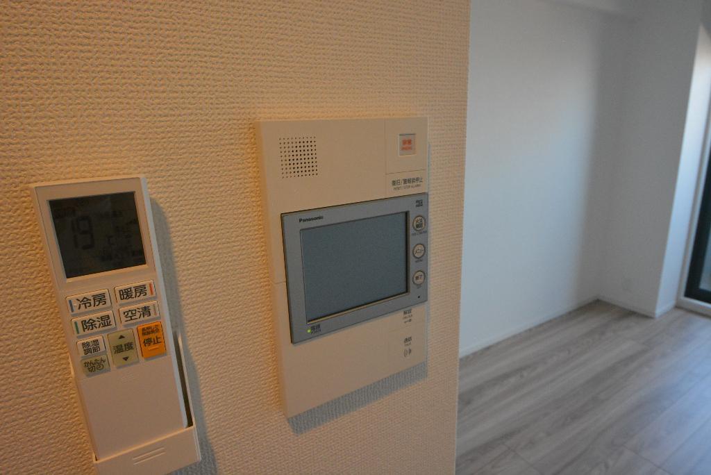 セキュリティ　カメラ付インターホン