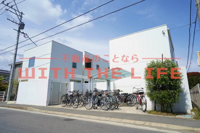 建物外観　外観は落ち着いています
