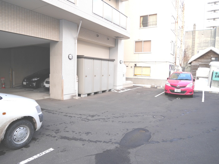 駐車場