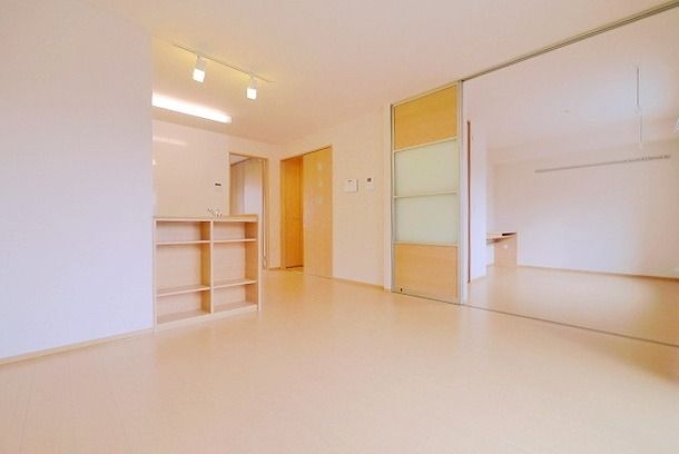 その他部屋・スペース　洋室とつなげて使えます♪