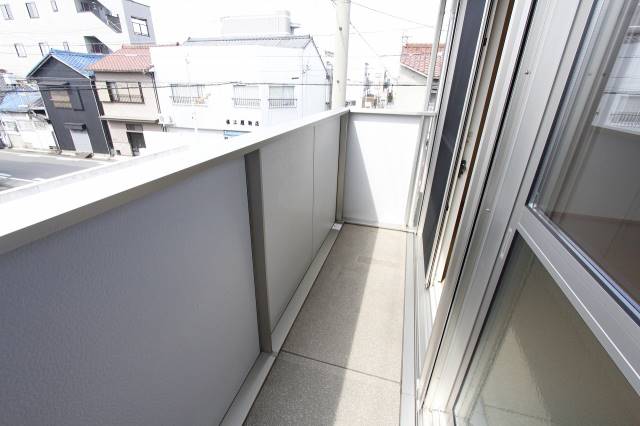 バルコニー　２０２号室のお部屋です。