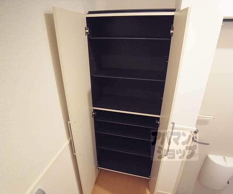 収納　たくさん入る靴箱。