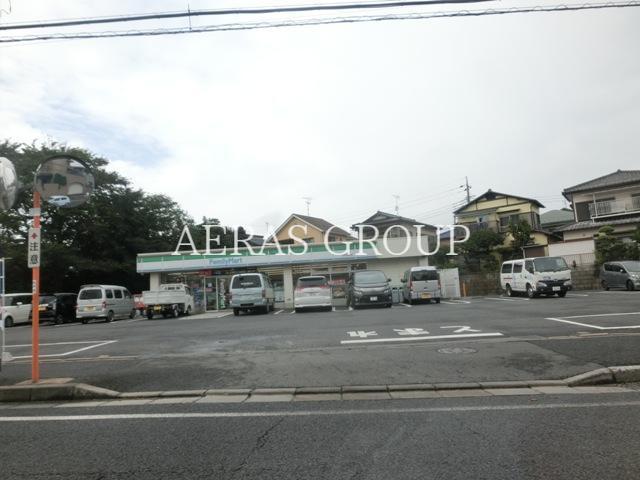 コンビニ　ファミリーマート松戸新田西店（コンビニ）まで289m