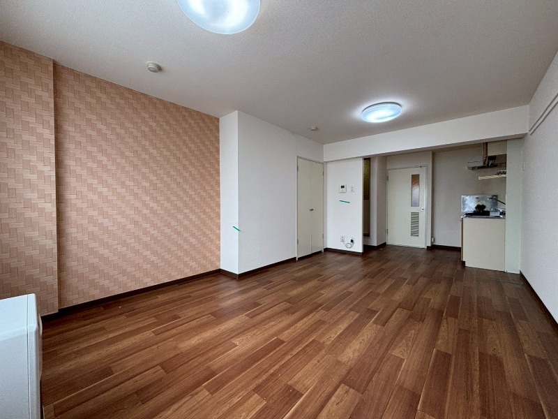 居室・リビング　広くてキレイなお部屋が広がっていて、充実した生活が送れそう。
