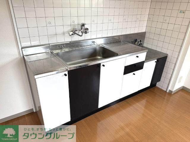キッチン　お問合せはタウンハウジングまで！※現地待合わせ相談可能