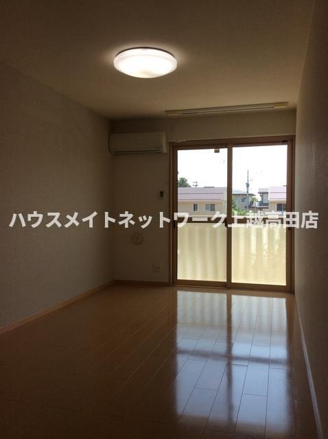 居室・リビング　ＬＤＫ11帖