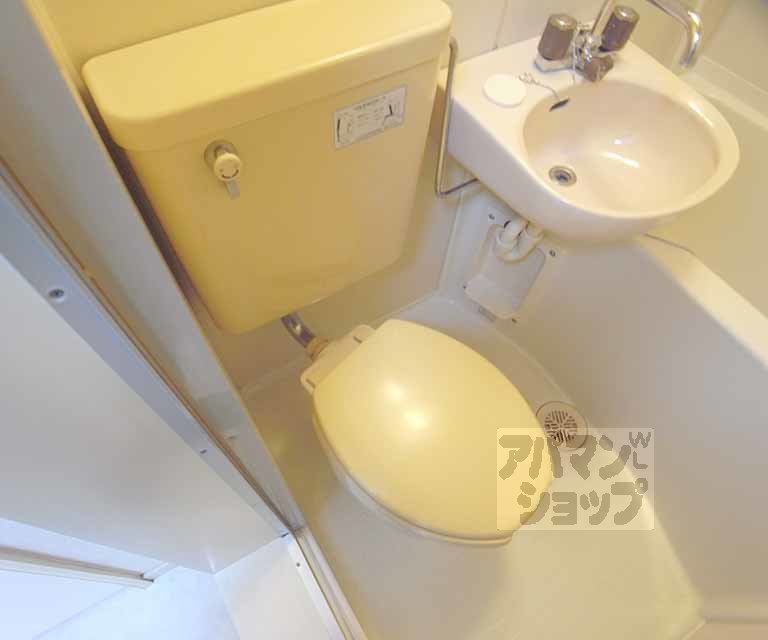 トイレ　お手洗い。