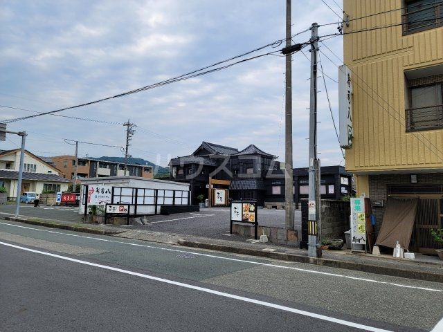 飲食店　寿司八（飲食店）まで770m