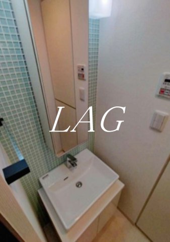 洗面設備　洗面台です。