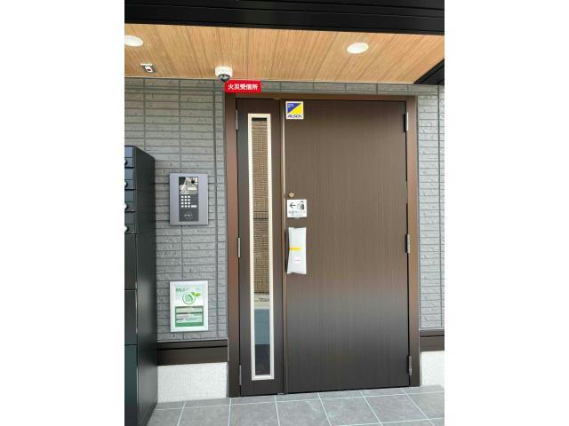 エントランス　エントランス部分