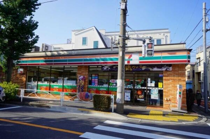 コンビニ　セブンイレブン上目黒5丁目（コンビニ）まで180m