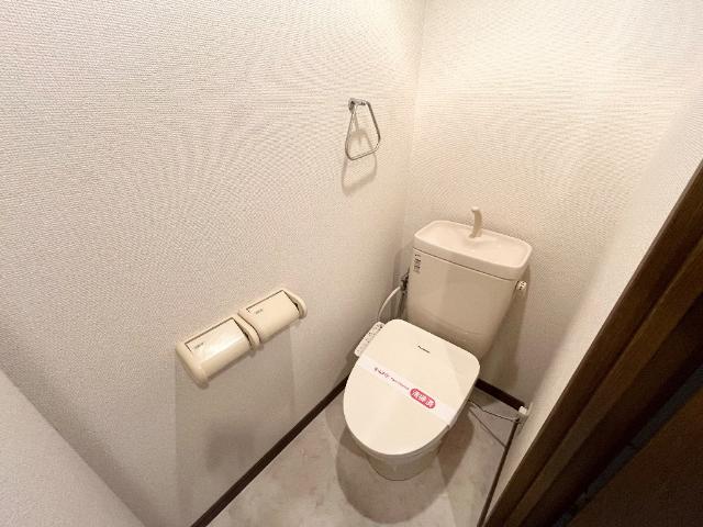 トイレ　トイレ